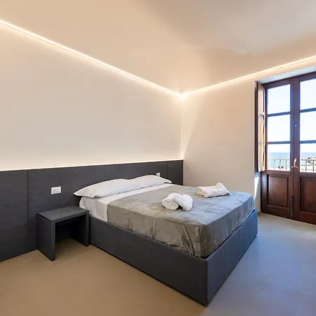 Casa Veneto Sea View סירקוזה